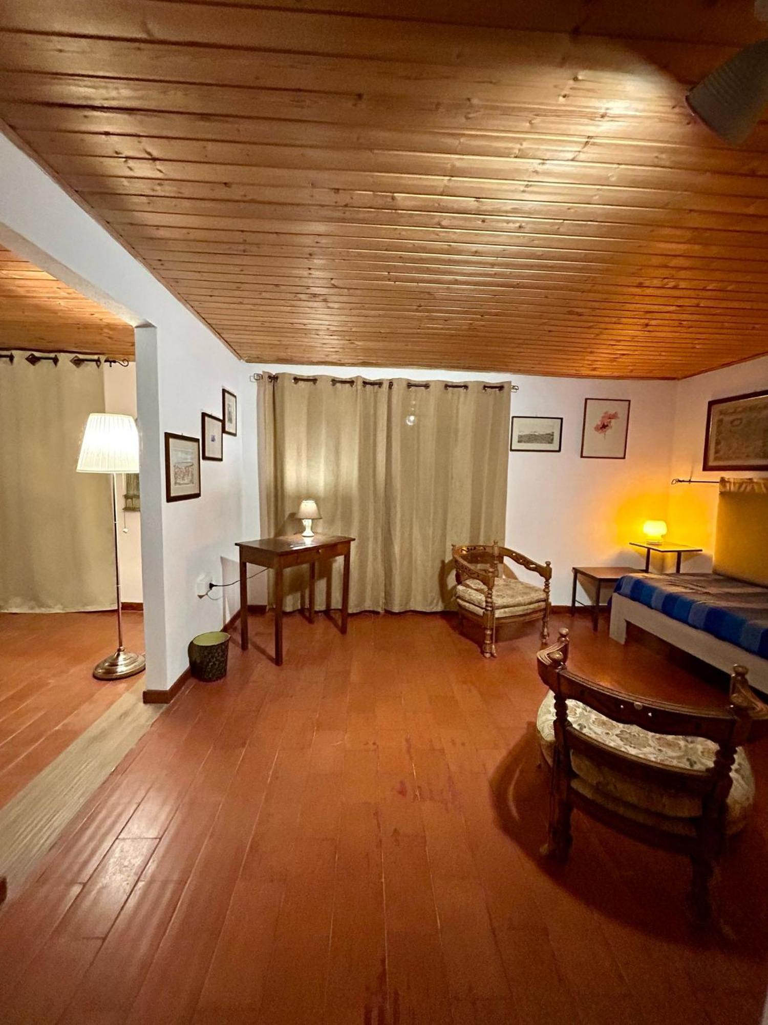 B&B Gennarcu Ussassai Exterior photo